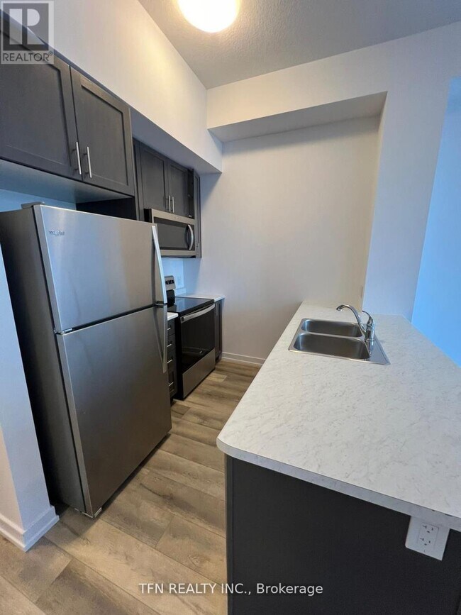 Photo du bâtiment - 470-470 Dundas St E