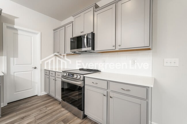 Foto del edificio - 5591 Hydrangea St