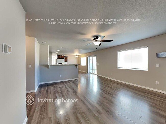 Foto del edificio - 10995 Traders Pkwy