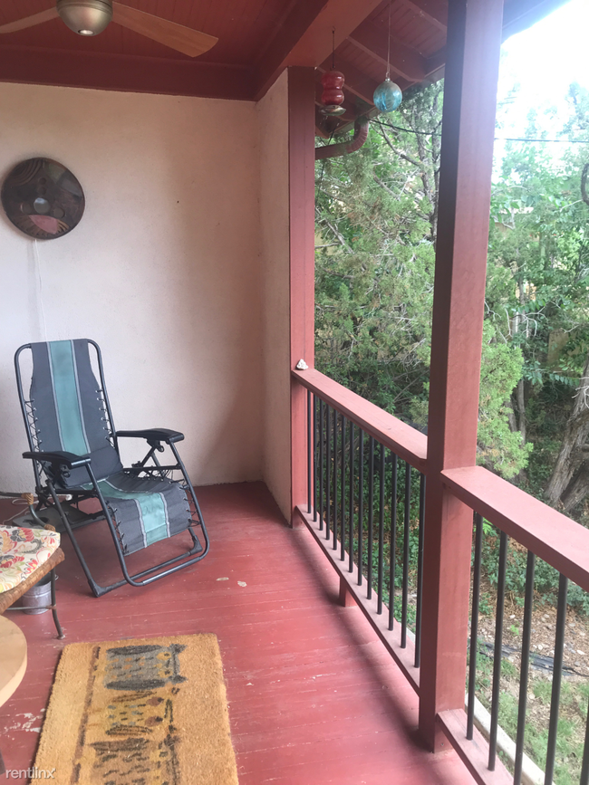 Building Photo - 2 br, 1 bath House - 604 N Pinos Altos St