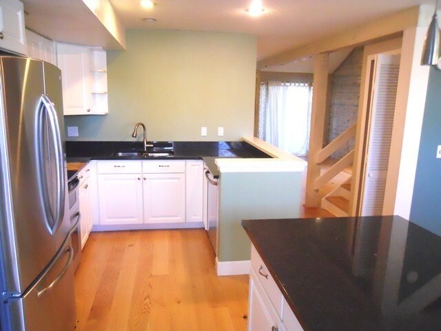 Building Photo - Three Bedroom in the heart of Boulder!
