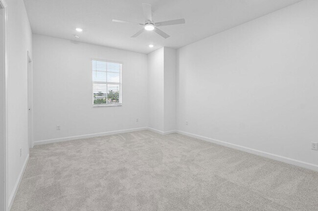 Building Photo - 6843 Cobia Cir