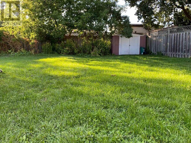 Photo du bâtiment - 640 Netherton Crescent