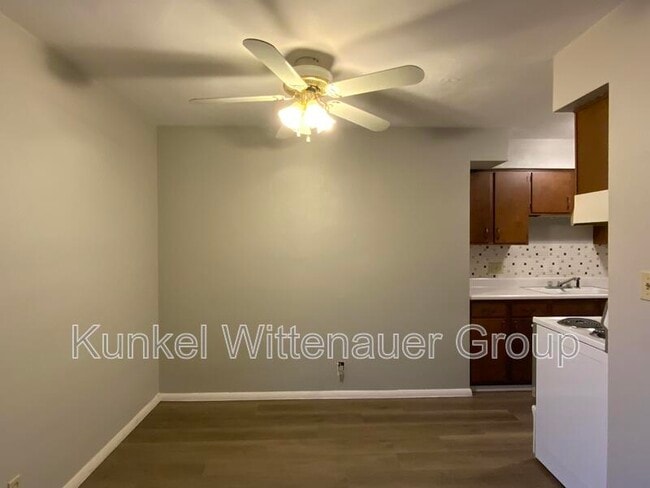 Building Photo - 514 N 38th St