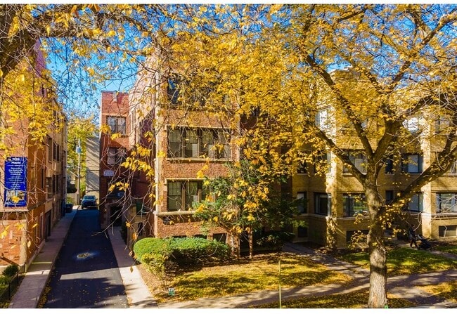 Foto del edificio - 1132 Maple Ave