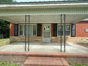 Building Photo - 112 Waldrop Rd