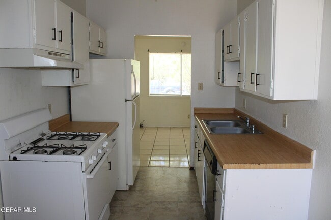 Foto del edificio - 10736 Obsidian St