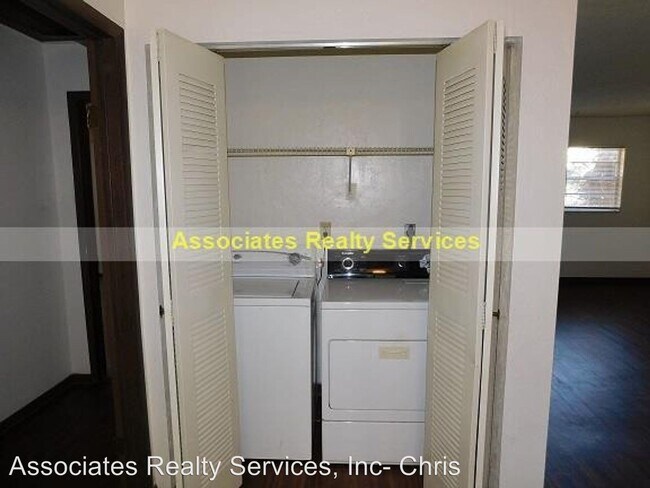 Building Photo - 3115 NW 79th Ct