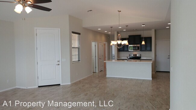 Foto del edificio - 2 br, 2 bath House - 6243 Goldfinch Drive