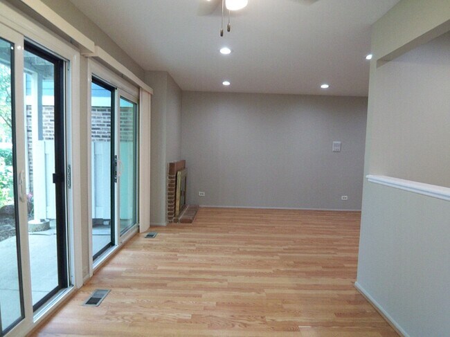 Foto del edificio - 1546 Williamsburg Dr