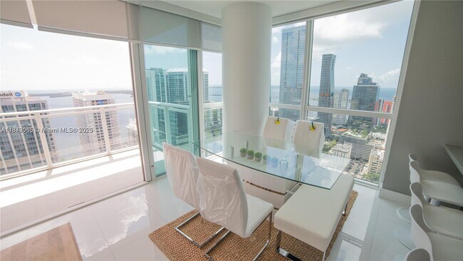 Foto del edificio - 1080 Brickell Ave