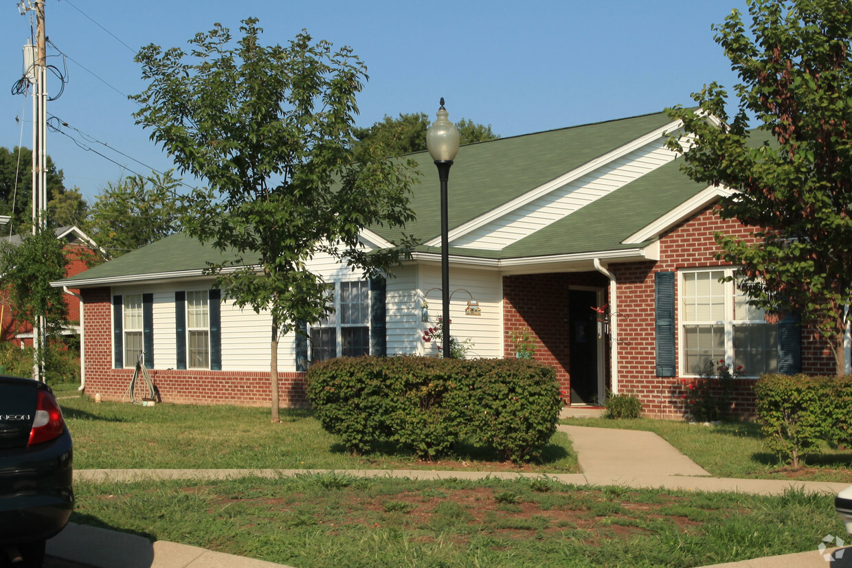 Building Photo - Linda Villa Apartments