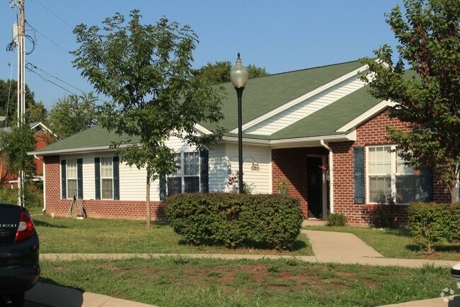 Linda Villa Apartments Apartments - Shepherdsville, KY | Apartments.com