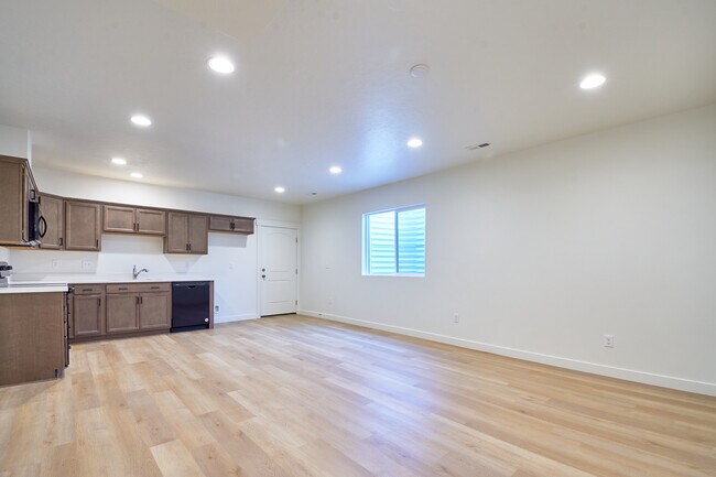 Foto del edificio - 4634 N Browning Wy