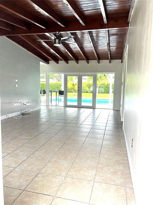 Foto del edificio - 27401 SW 165th Ave