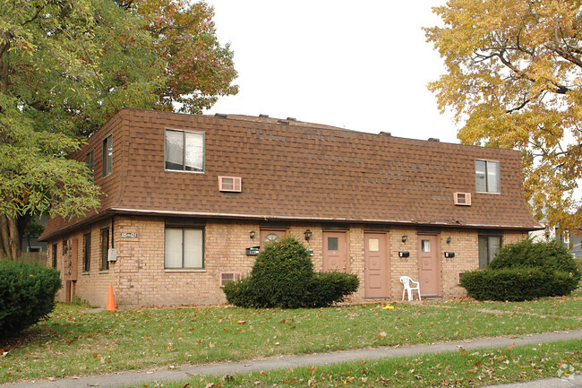 Building Photo - Ridgeview Apartments