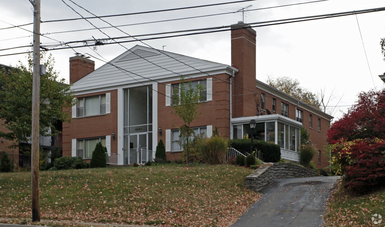Primary Photo - 6344 Montgomery Rd