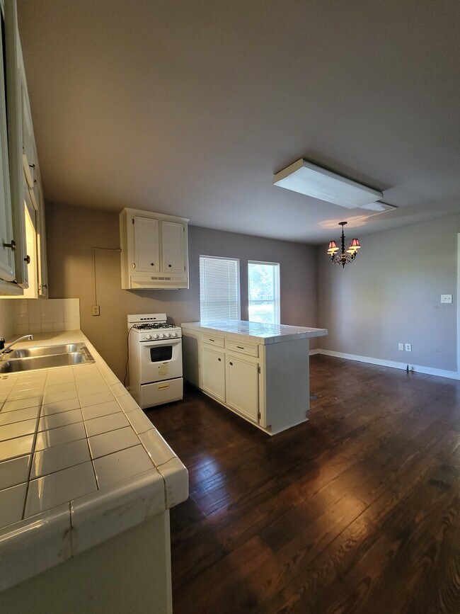 Foto del edificio - 200 Holderrieth Blvd