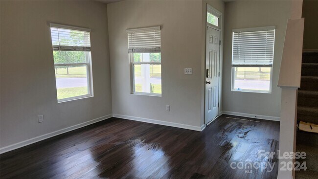 Building Photo - 14320 Choate Cir