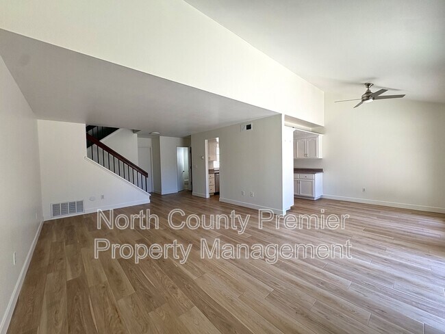 Foto del edificio - 2995 Lexington Cir