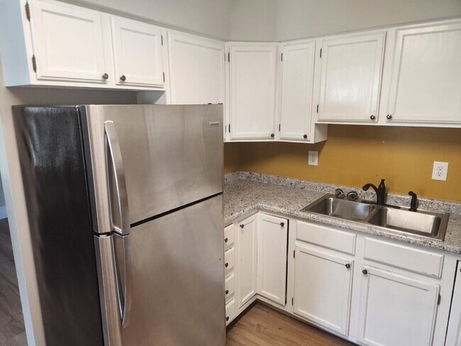 Foto del edificio - 604 Broad St