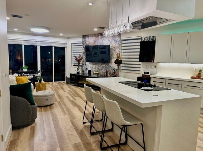 Foto del edificio - 407 SW 5th St