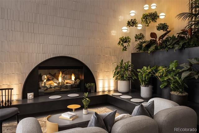 Foto del edificio - 1521 Hooker St