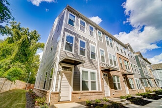 Building Photo - 5019 Sovereignty Ct