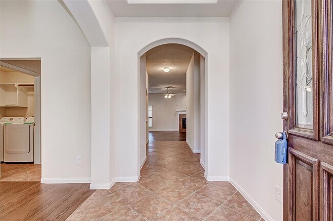 Foto del edificio - 24722 Tribeca Ln