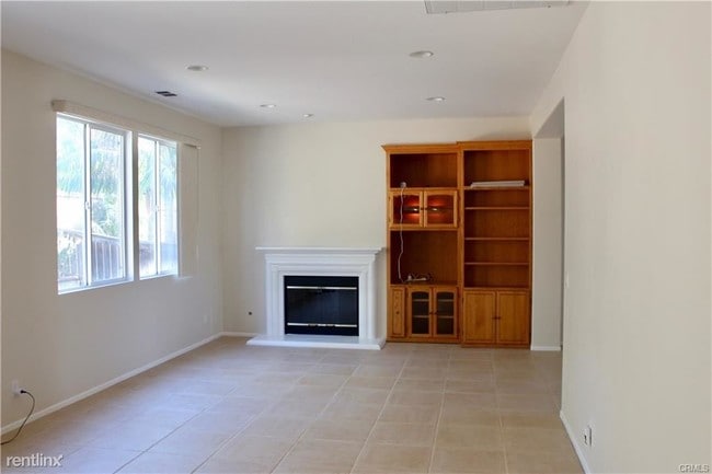 Building Photo - 3 br, 2.5 bath House - 26 Brookhollow