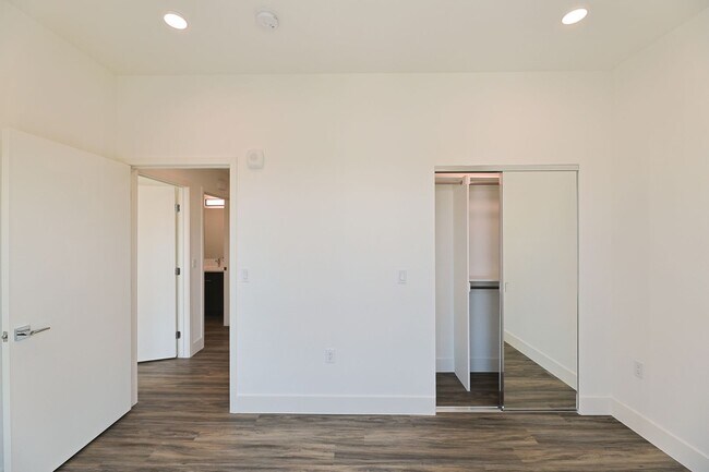 Foto del interior - 4000 Mont Clair Apartments