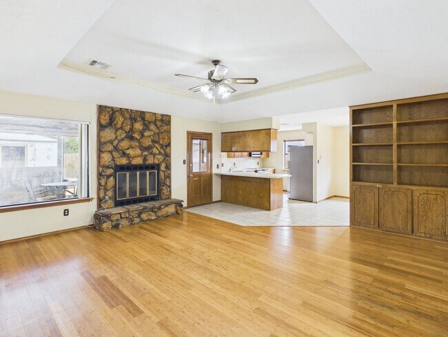 Foto del edificio - 807 NW 68th St