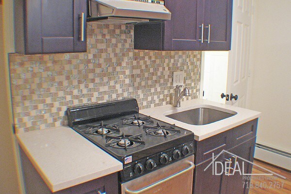 Foto del edificio - 403 Clinton Ave