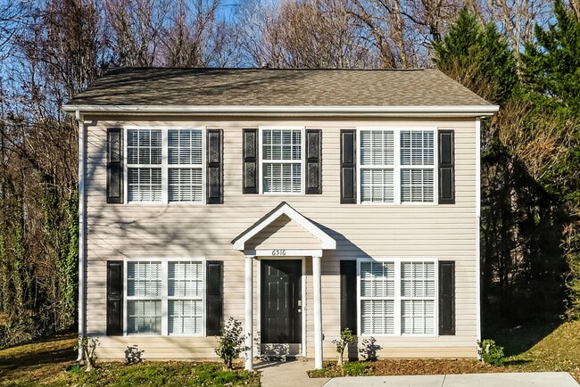 Building Photo - 6516 Lynmont Dr