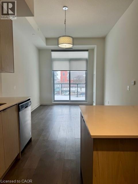 Building Photo - 55 Duke St W