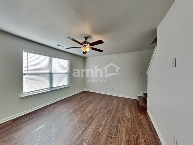 Building Photo - 4437 Esmeralda Drive