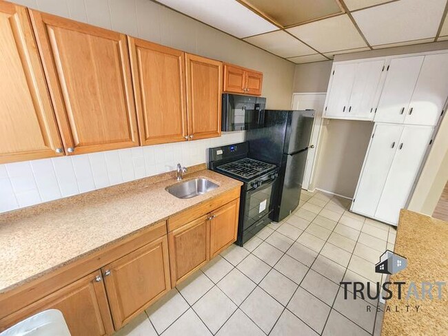 Building Photo - 4507 N Reese St
