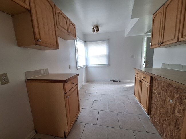 Foto del edificio - Cozy Four Bedroom Bungalow