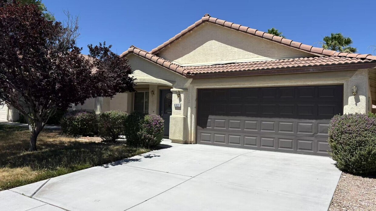 Foto principal - 6931 Night Bloom Ct