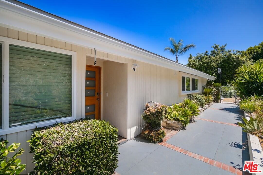 Foto principal - 5634 Mason Ave