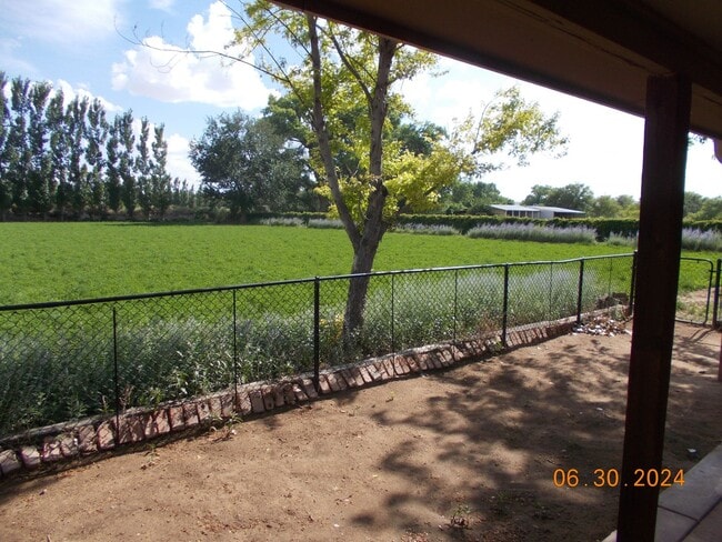 Building Photo - Darling South Valley Guest House Casita