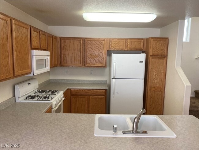 Building Photo - 10463 Beautiful Fruit St