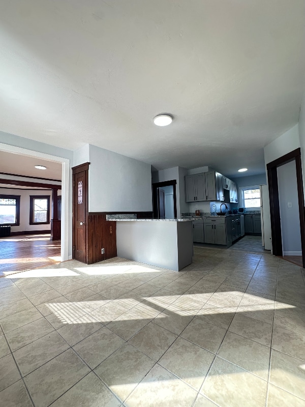 Building Photo - 22 Stoughton Ave