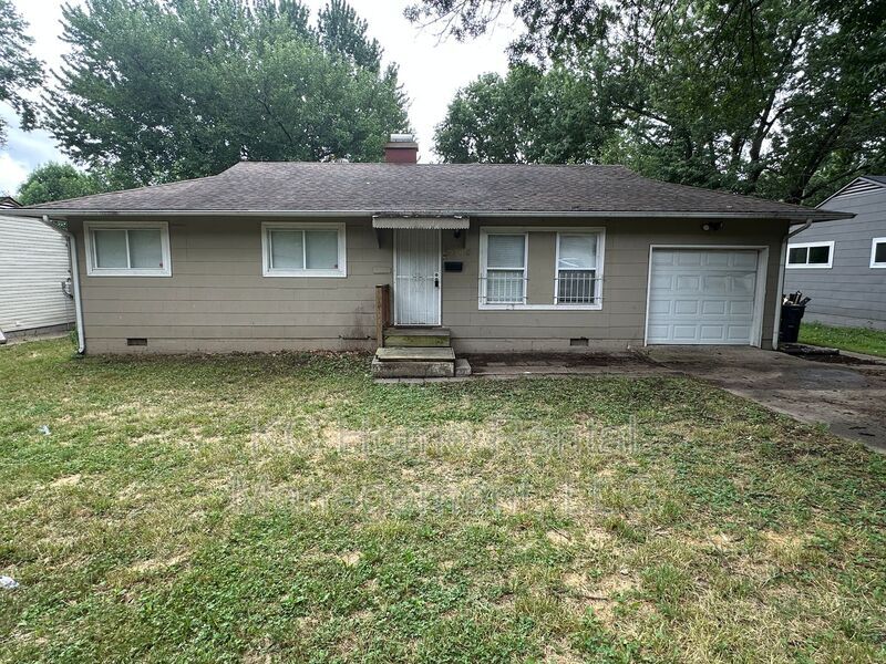 Foto principal - 7705 E 113th St