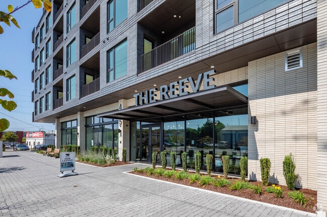 Building Photo - The Reeve