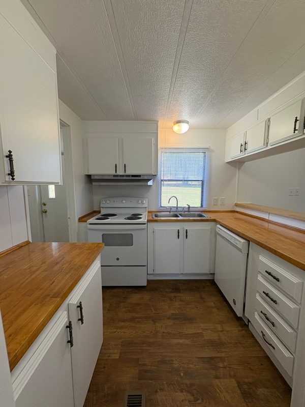 Building Photo - 200 Jenkins Rd