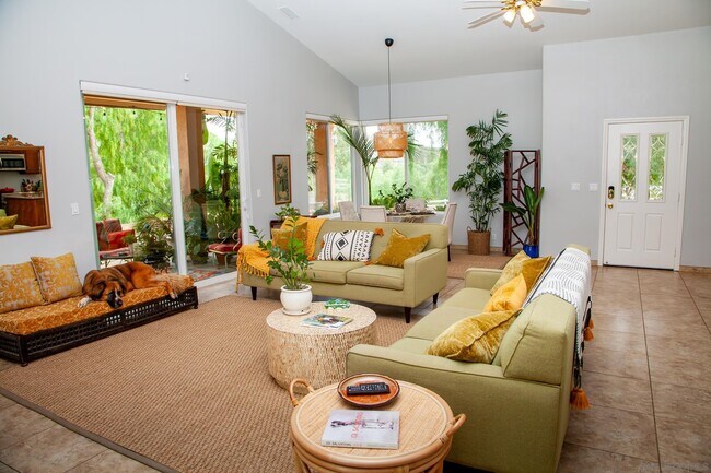 Building Photo - 13888 Millards Ranch Ln
