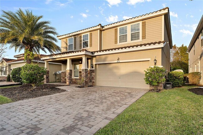 Building Photo - 3012 Esmeralda Dr