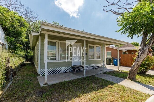 Building Photo - Spooktacular Special! Receive $500 off of ...
