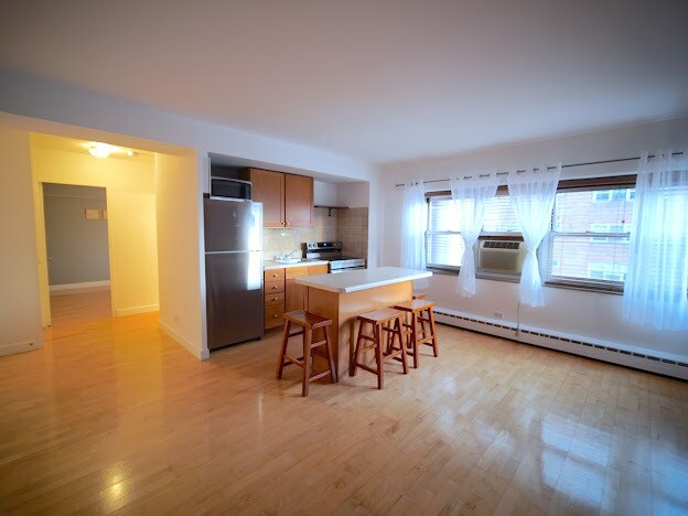 Building Photo - 4970 N Marine Dr